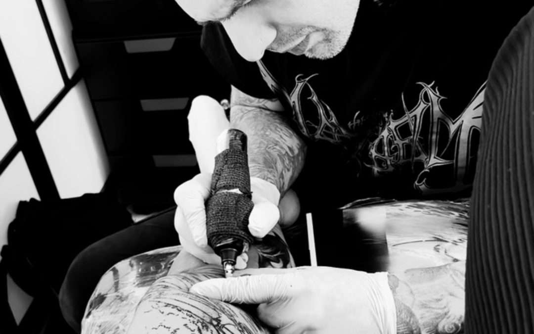 How to Sit for Long Tattoo Sessions
